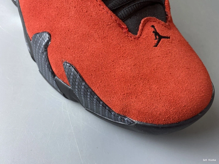 14 Jordan 654459-670 Air “Ferrari”  1015